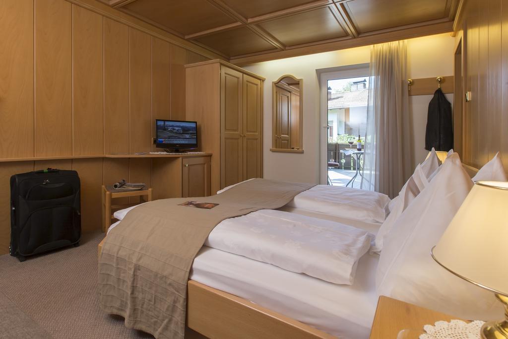 Hotel Burgfrieden Гайс Екстериор снимка
